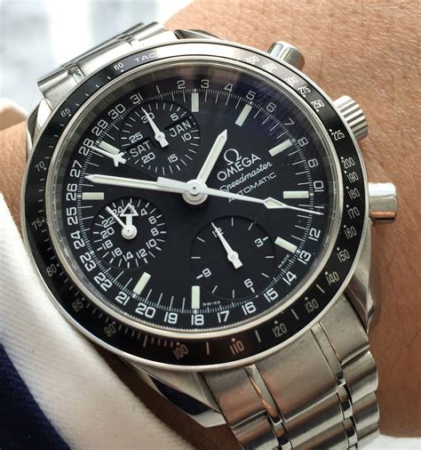 omega speedmaster automatic triple calendar